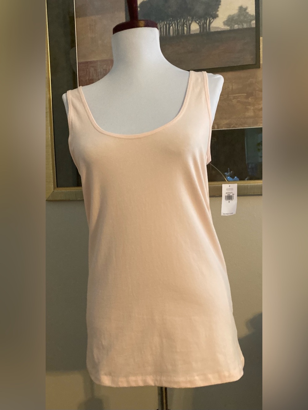 NWT Old Navy Soft Peach Scoop Neck Tank Top Size Medium